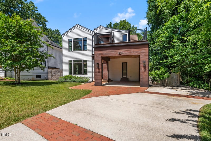 1820 Park Dr, Raleigh, NC 27605
