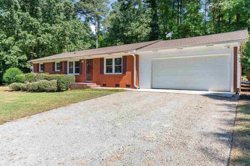 1820 St Patrick Dr, Raleigh, NC 27603
