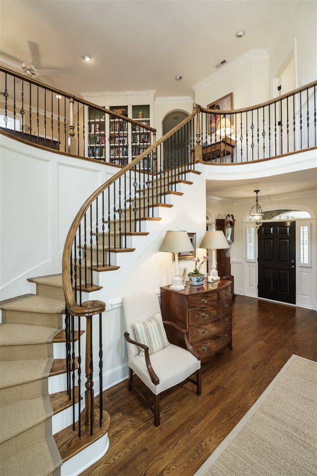 1820 Torrington Dr, Raleigh, NC 27615