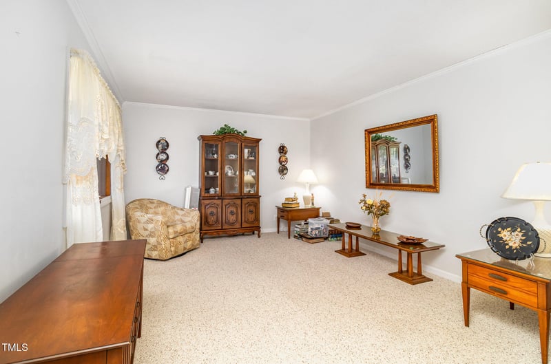 1821 Hideaway Ln, Durham, NC 27712
