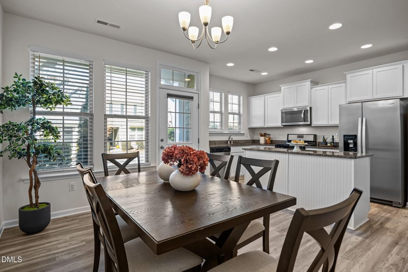 1821 Shady Oaks Dr, Wendell, NC 27591