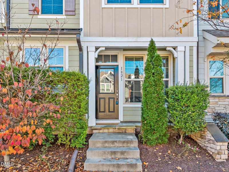 1821 Shady Oaks Dr, Wendell, NC 27591