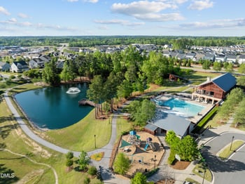 1821 Shady Oaks Dr, Wendell, NC 27591