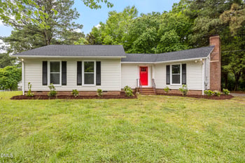 1821 Spring Ln, Sanford, NC 27330