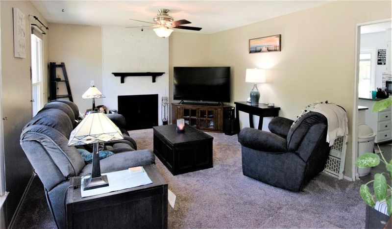 1822 Keogh St, Burlington, NC 27215