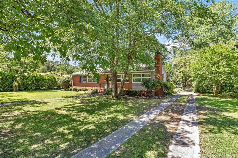 1822 Manteo St, Fayetteville, NC 28303
