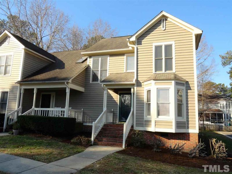 1823 Crystal Downs Ln, Raleigh, NC 27604