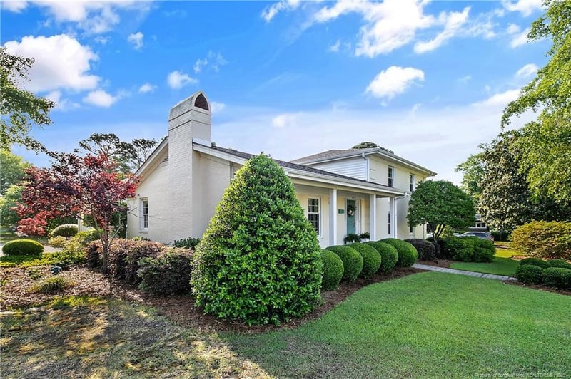 1823 Notre Dame Pl, Fayetteville, NC 28304