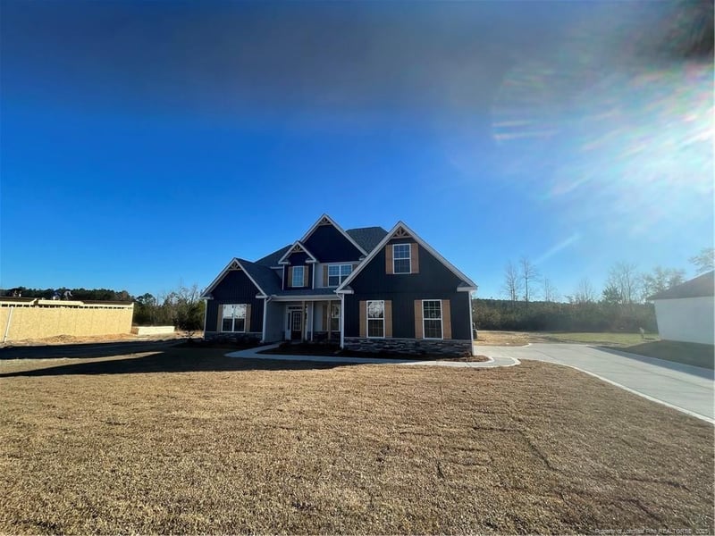 1823 Smith Farm St, Fayetteville, NC 28306