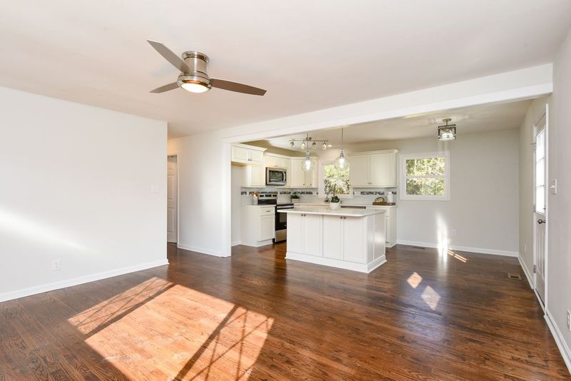 1823 Stage Rd, Durham, NC 27703