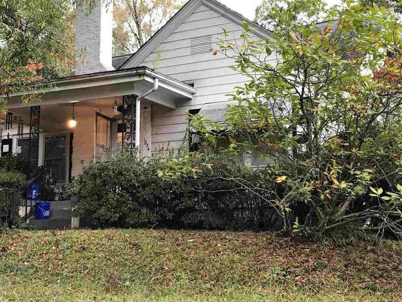 1824 Arlington St, Raleigh, NC 27608