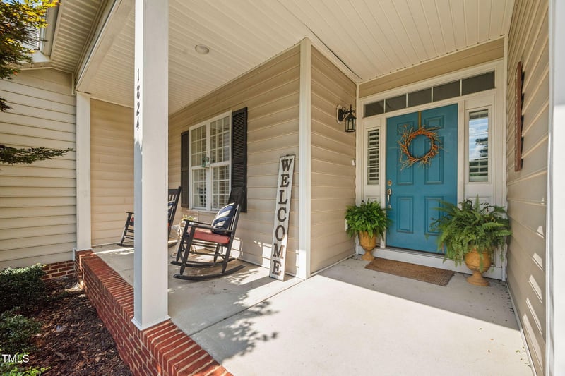 1824 Ferrell Meadows Dr, Zebulon, NC 27597