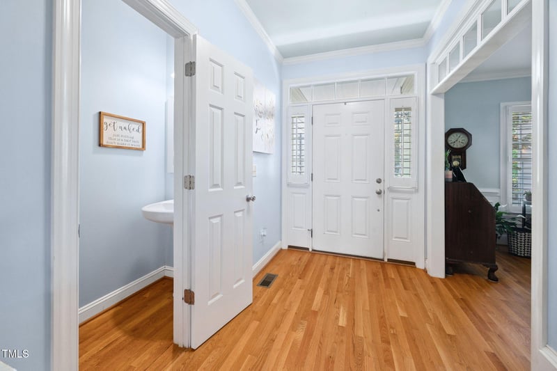 1824 Ferrell Meadows Dr, Zebulon, NC 27597