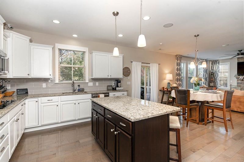 1824 Iron Mill Dr, Wendell, NC 27591