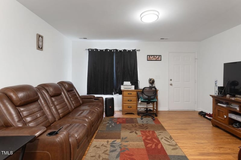 1824 Vintage Rd, Raleigh, NC 27610