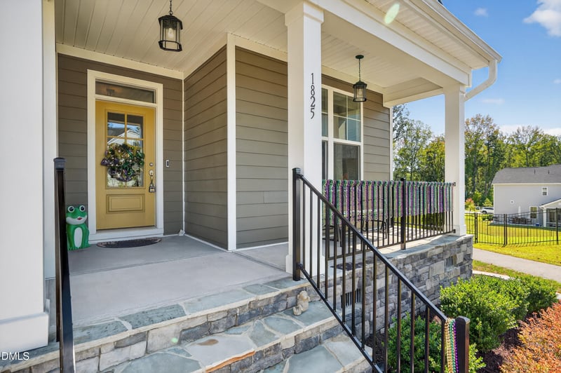 1825 Armor Crest Ln, Wake Forest, NC 27587