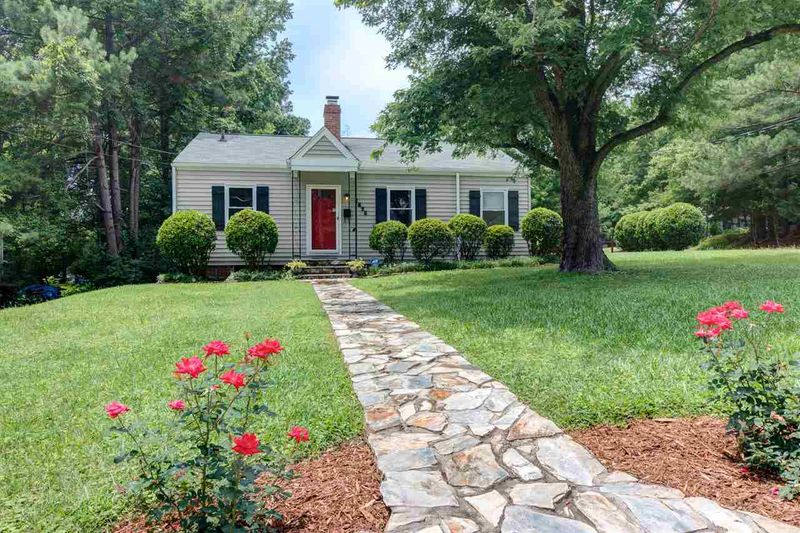 1825 Northgate St, Durham, NC 27704