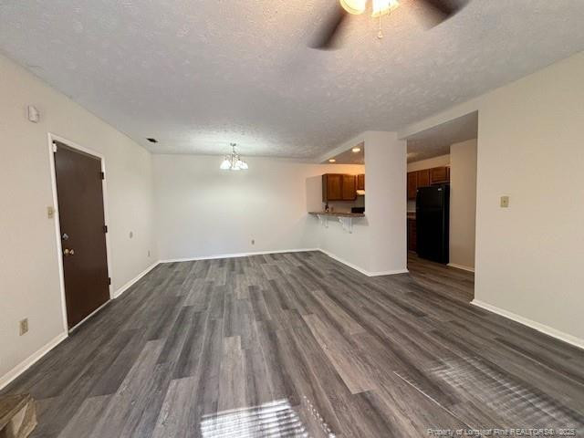 1825 Tryon Dr, Fayetteville, NC 28303