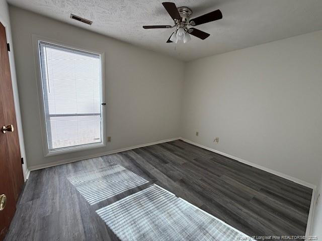 1825 Tryon Dr, Fayetteville, NC 28303