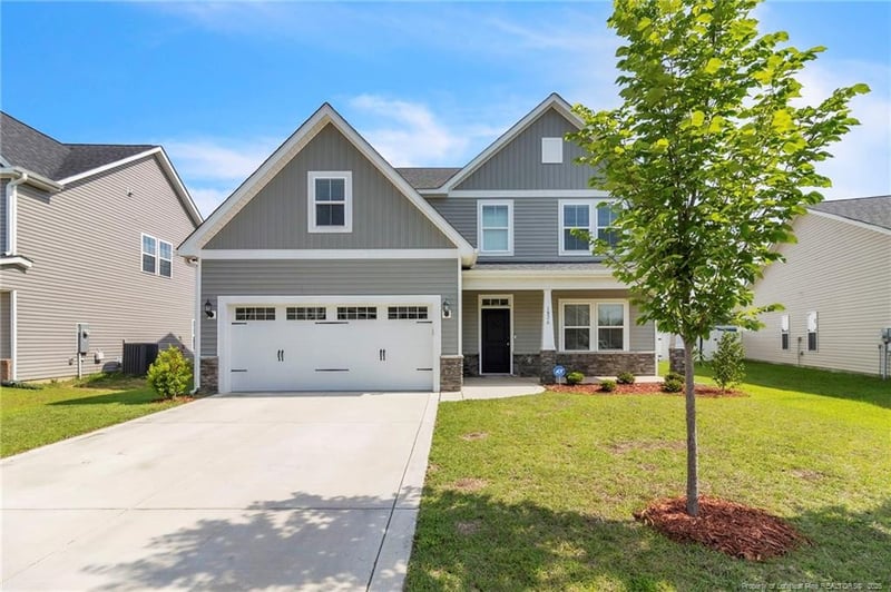 1826 Bluffside Dr, Fayetteville, NC 28312