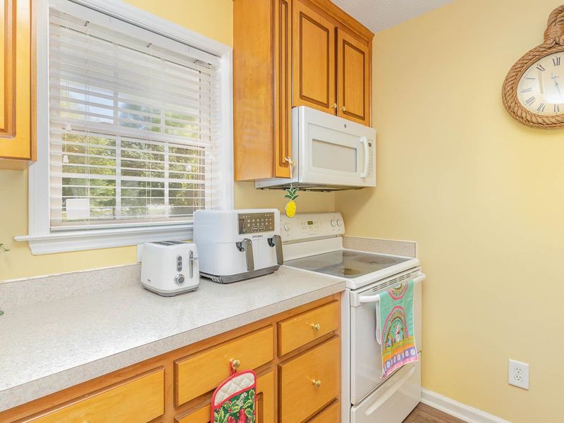 1826 W Cotton Gin Dr, Clayton, NC 27527
