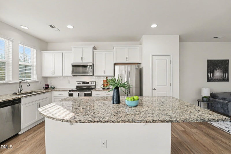 1826 Grassy Falls Ln, Wendell, NC 27591