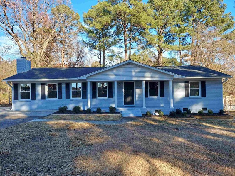 1826 Penrod Rd, Durham, NC 27703