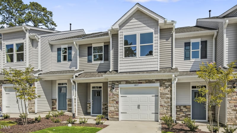 1827 Hinesley Dr, Durham, NC 27703