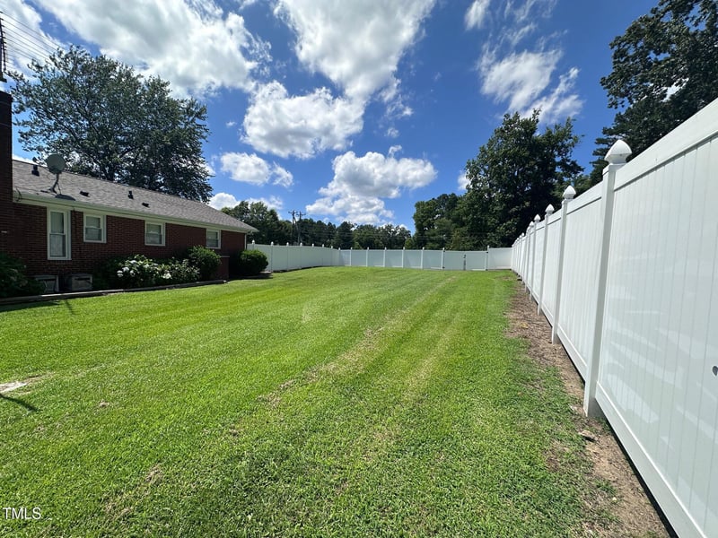 1828 Fletchers Chapel Rd, Durham, NC 27703