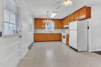 1828 Fletchers Chapel Rd, Durham, NC 27703