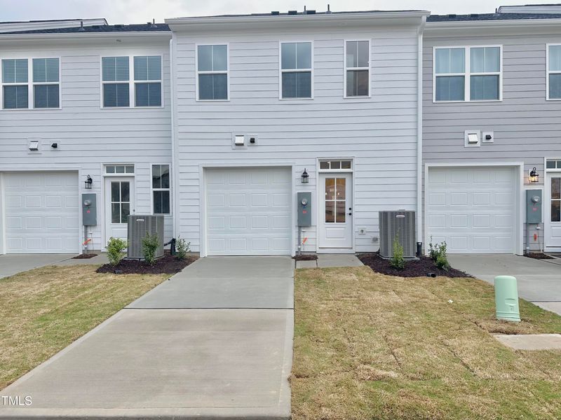 1828 Piney Falls Dr, Wendell, NC 27591
