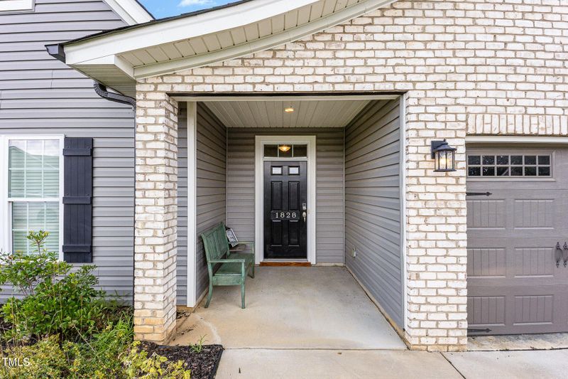 1828 Wellspring Ct, Graham, NC 27253