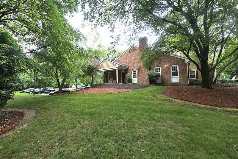 1829 E Franklin St #100-A, Chapel Hill, NC 27514