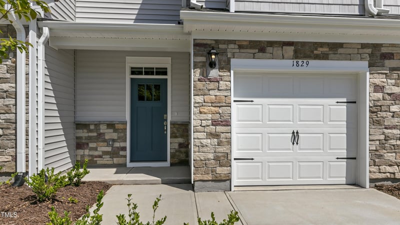 1829 Hinesley Dr, Durham, NC 27703
