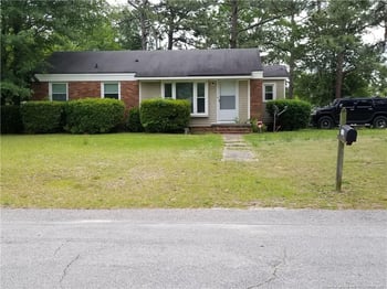 1829 Inverness Dr, Fayetteville, NC 28304
