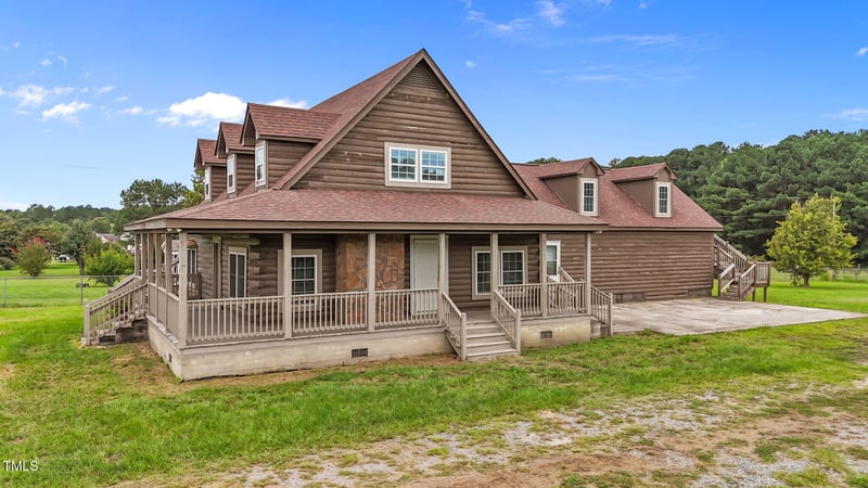 1829 Old Batten Rd, Selma, NC 27576