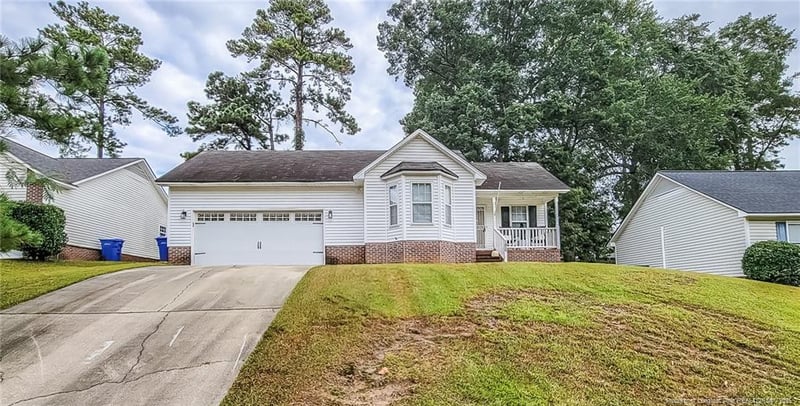 1829 Swann St, Fayetteville, NC 28303