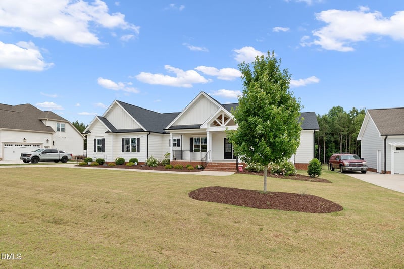 183 Batten Hill Ln, Selma, NC 27576