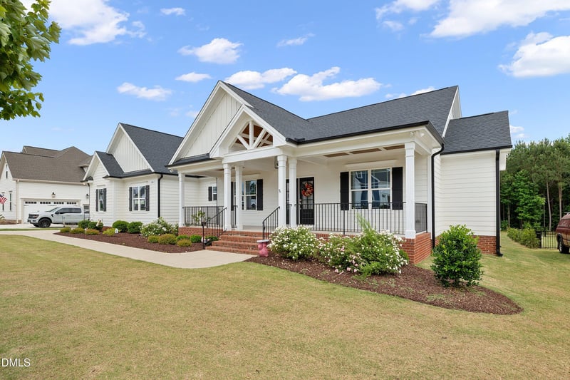 183 Batten Hill Ln, Selma, NC 27576