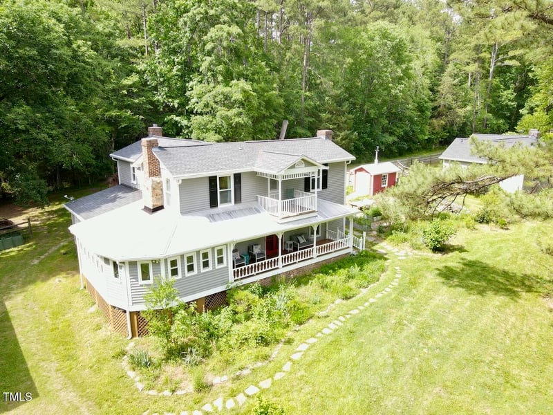 183 Birnamwood Dr, Chapel Hill, NC 27516