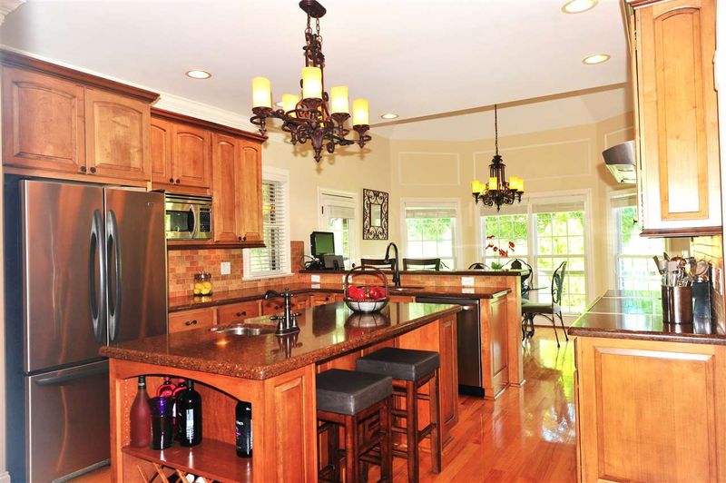 183 Debbar Dr, Clayton, NC 27520