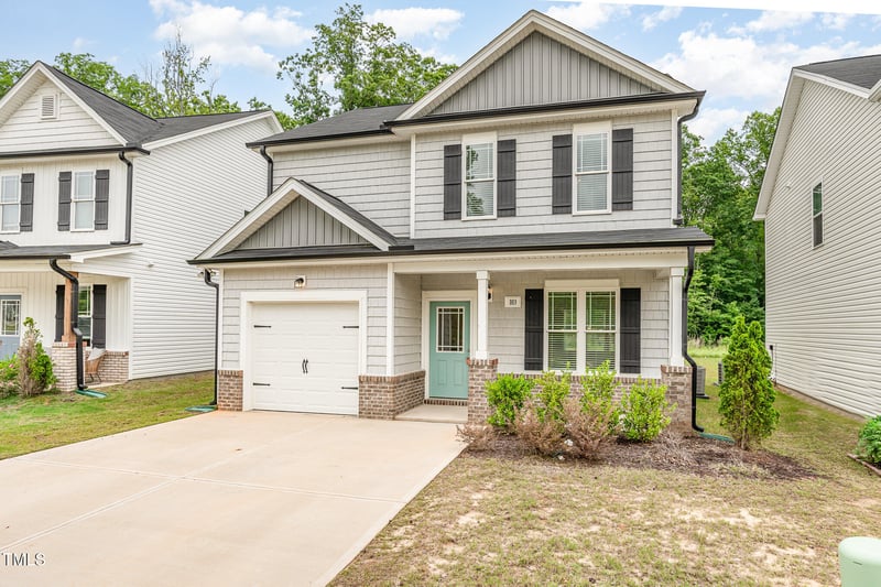 183 Diploma Dr, Clayton, NC 27520