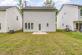 183 Diploma Dr, Clayton, NC 27520