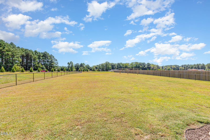183 Noramac Ct, Selma, NC 27576