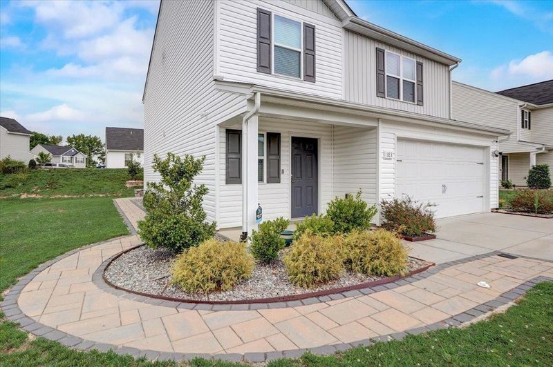 183 Pillow Ln, Burlington, NC 27217