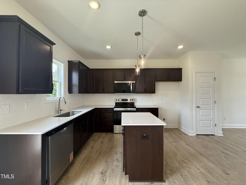 183 Saltgrass Ln, Smithfield, NC 27577