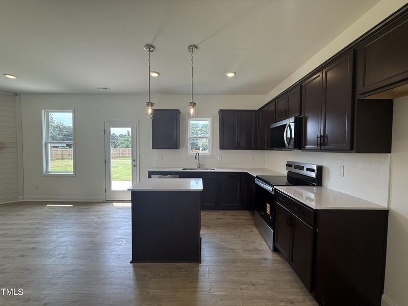 183 W Saltgrass Ln, Smithfield, NC 27577