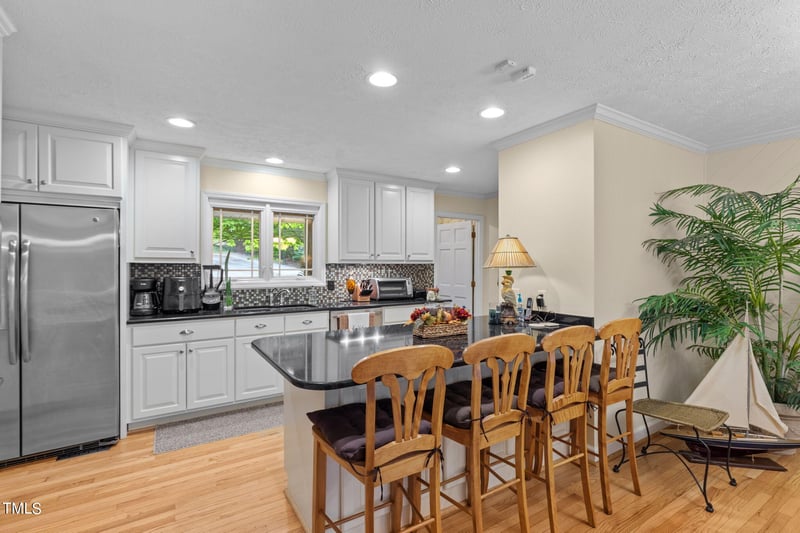 183 Stonegate Dr, Roxboro, NC 27574