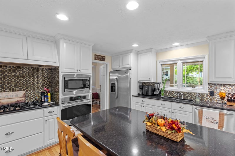 183 Stonegate Dr, Roxboro, NC 27574