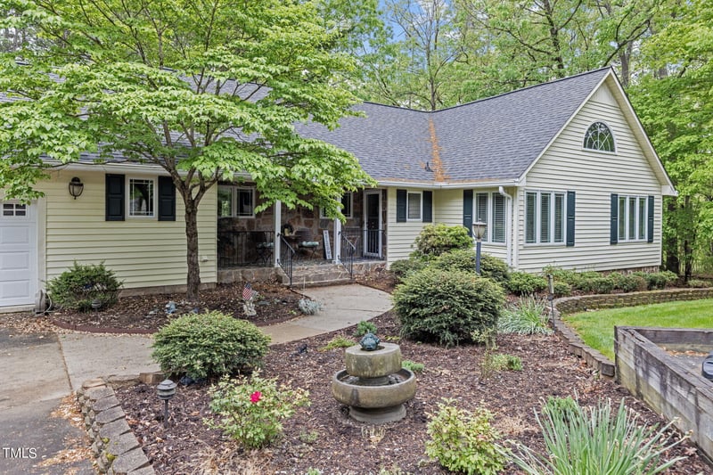 183 Stonegate Dr, Roxboro, NC 27574